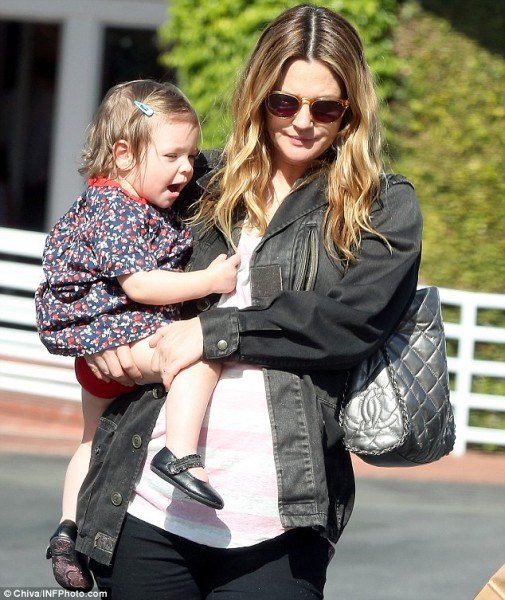 article-0-1AF60C8900000578-268_634x753