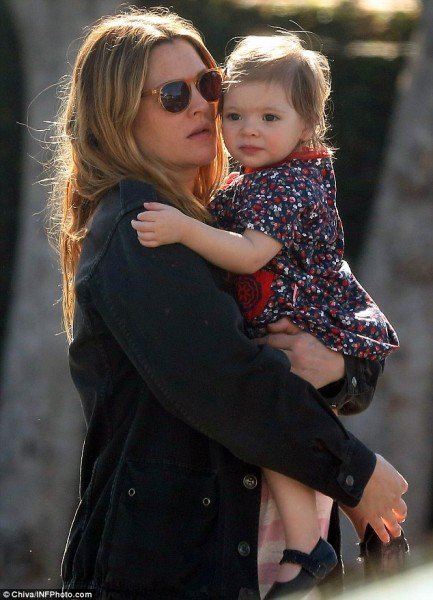 article-0-1AF60CCF00000578-161_634x877