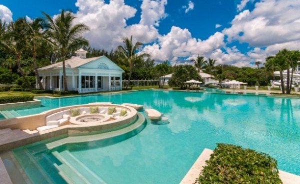 Celine-Dions-house-for-sale-Jupiter-Florida-19-611x376
